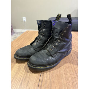 Dr. Martens Made in England Black Leather Boots Men’s US 9 UK 8 Women's 10.5 E1